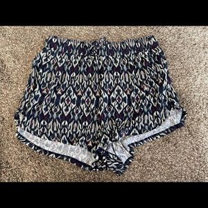 Hollister Slouchy Shorts